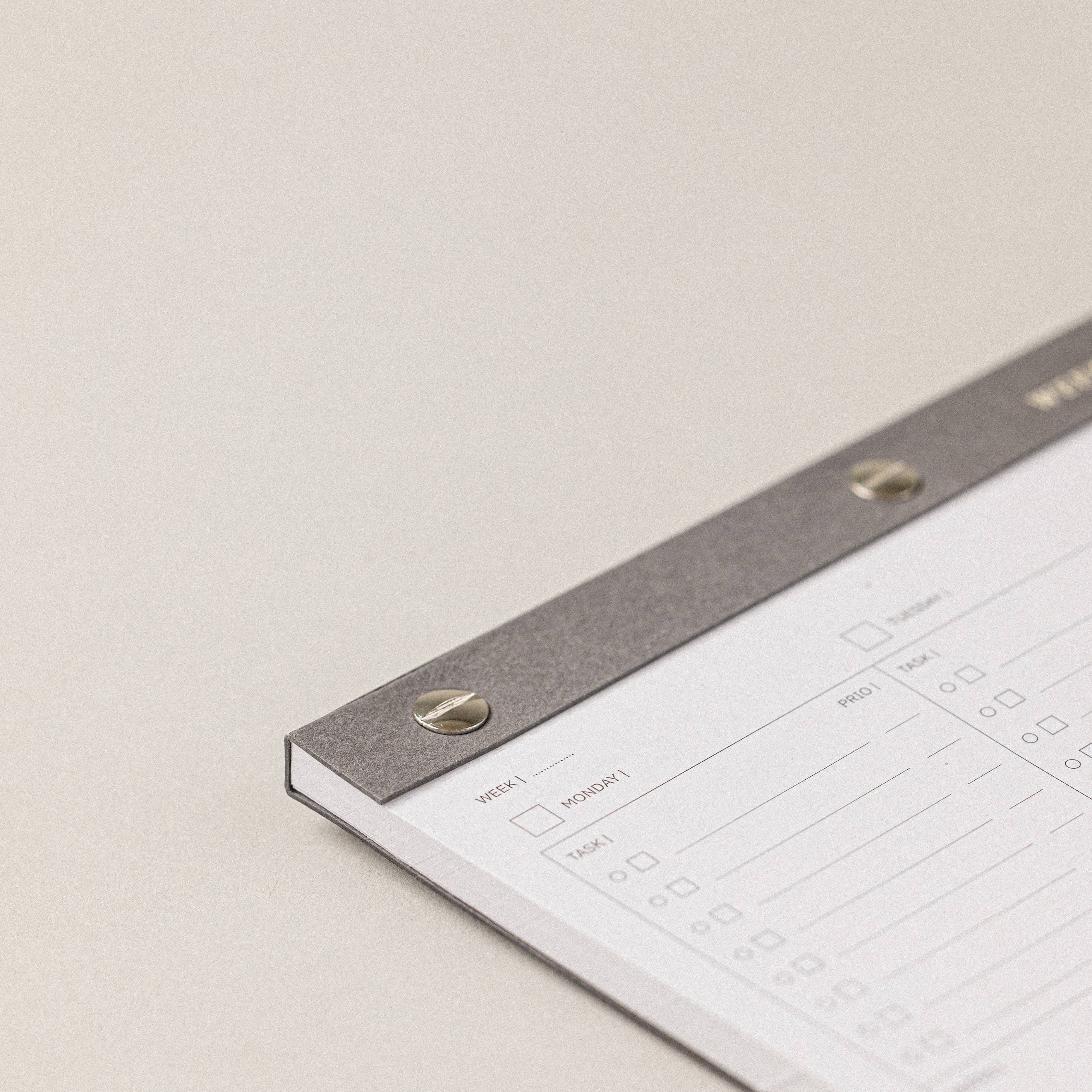Weekly Planner — A4 | 52 Sheets