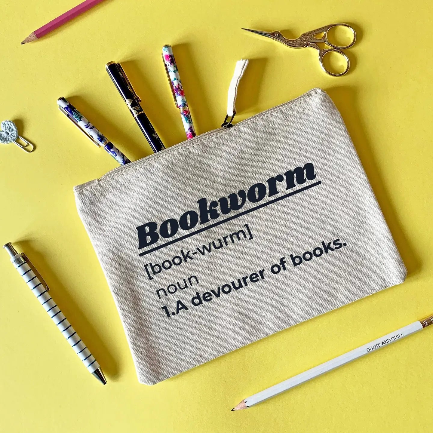 Bolsa de accesorios Bookworm Definition